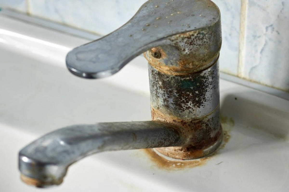 magic stain remover for bathroom